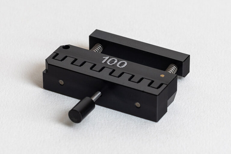 Faserhalter 100 µm für Glasfasertrenngerät Corning FBC005 - FBC006, Artikel-Nr. S46999-M9-S37-100