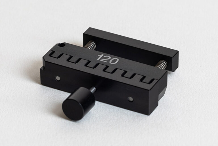 Faserhalter 120 µm - F für Glasfasertrenngerät Corning FBC005 - FBC006, Artikel-Nr. S46999-M9-S37-120-F