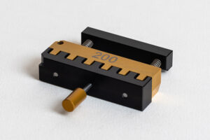 Fiber Holder 200 µm for Corning Cleaver FBC005 - FBC006, part no. S46999-M9-S37-200